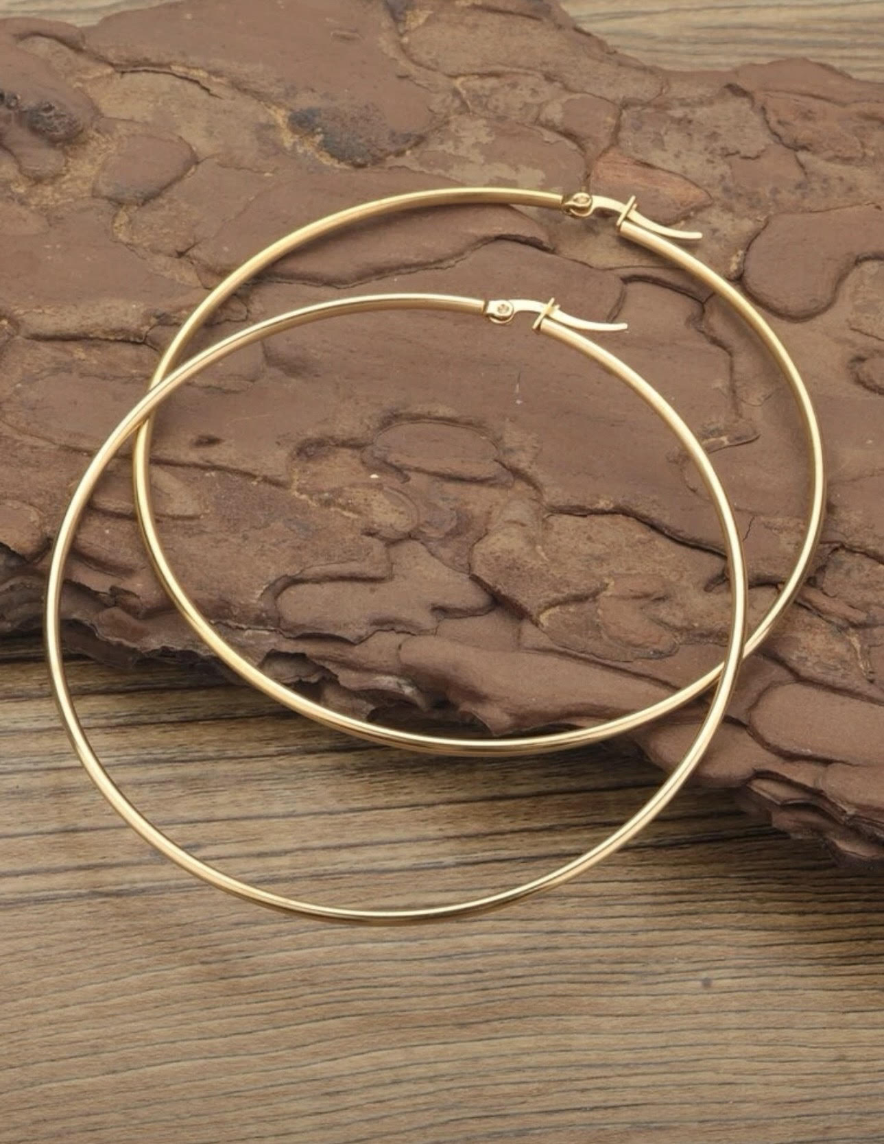 hOOp earrings